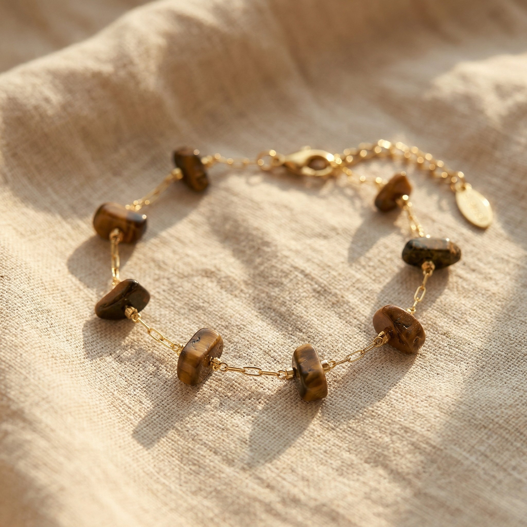 Bransoletka z tygrysim okiem i miedzią z koralikami 4 mm - zdjęcie 1