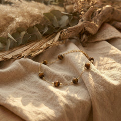 Bransoletka z tygrysim okiem i miedzianymi elementami - zdjęcie 1