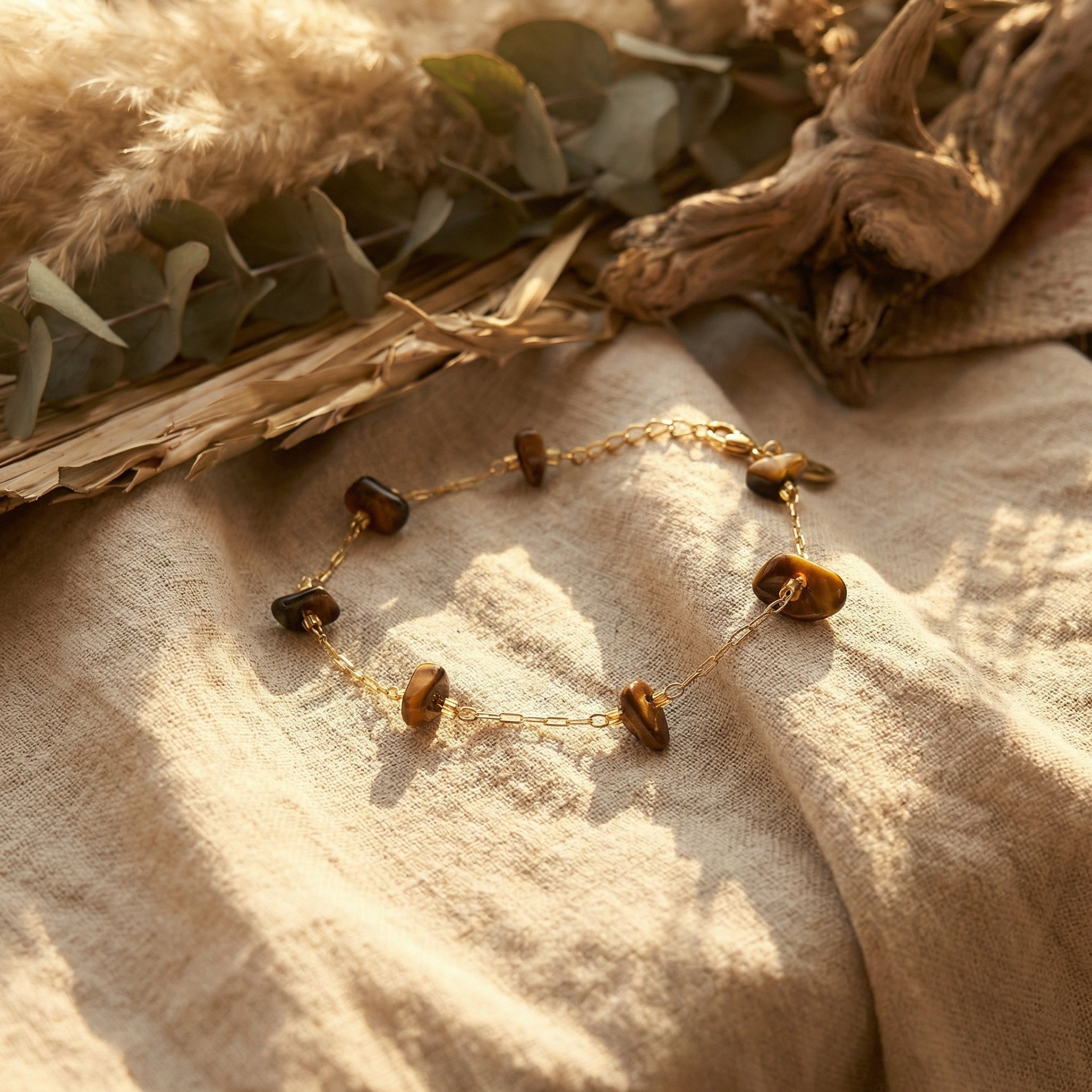 Bransoletka z tygrysim okiem i miedzią z koralikami 4 mm - zdjęcie 5