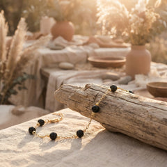 Bransoletka z obsydianem czarnym i miedzią w kolorze złotym - zdjęcie 2