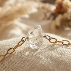 Bransoletka z kryształem górskim i miedzią pozłacaną - zdjęcie 3