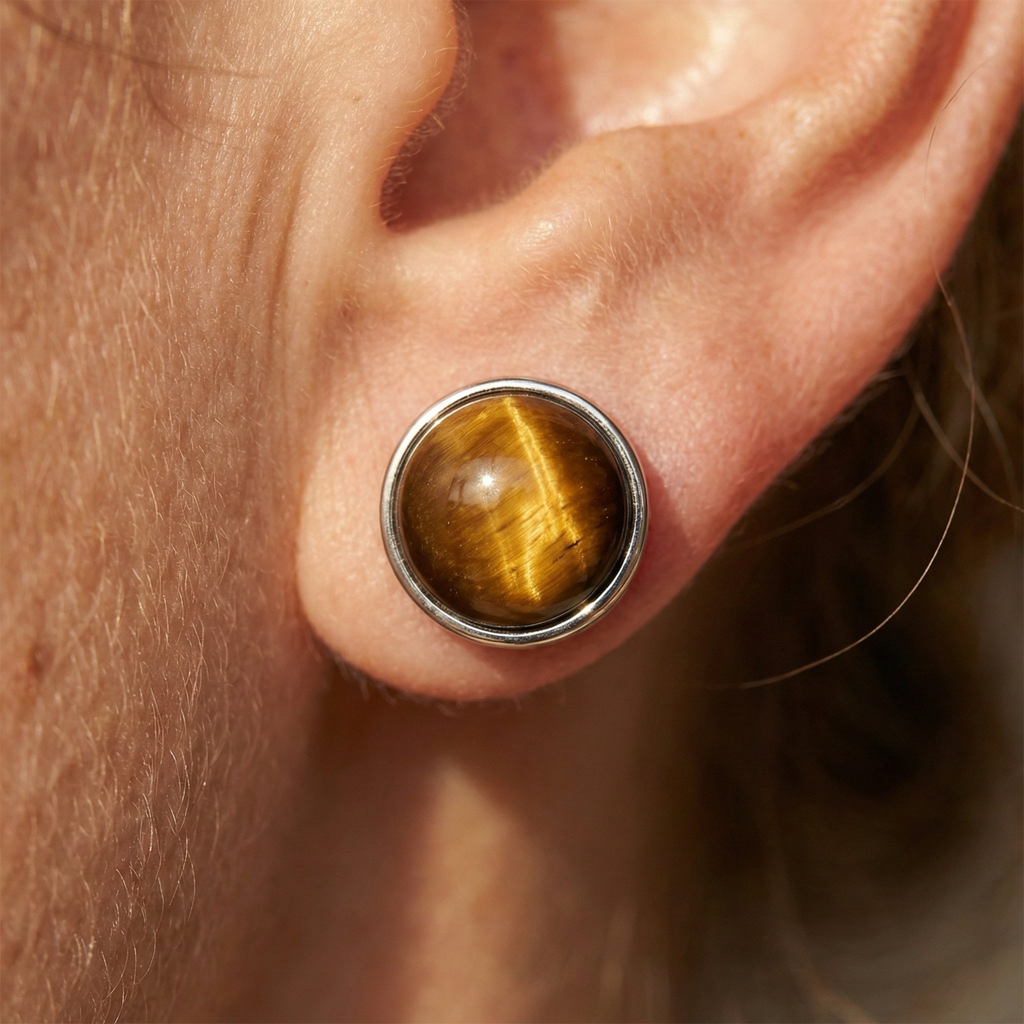 Kolczyki sztyfty z okiem tygrysim i srebrnym wykończeniem vintage - zdjęcie 6