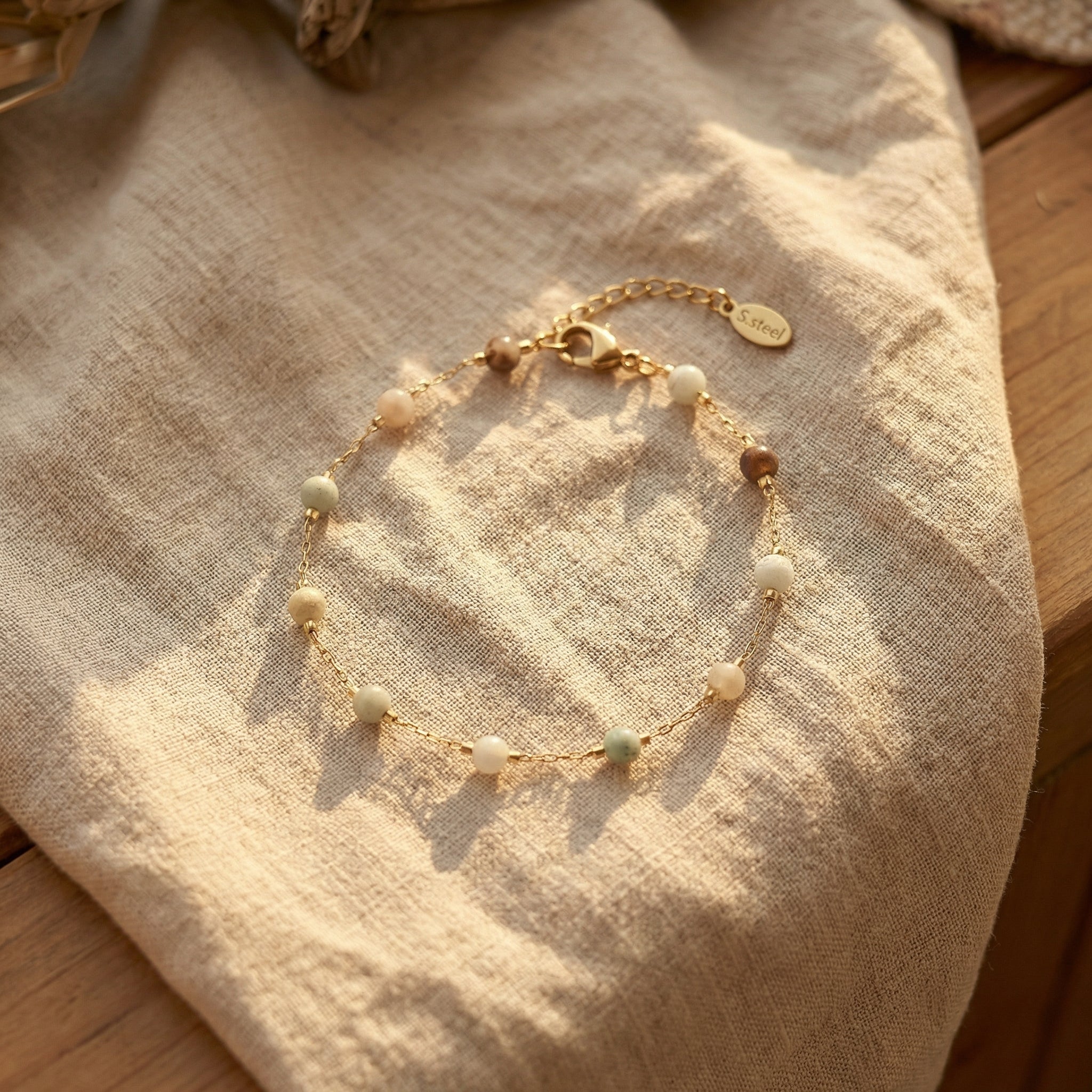 Bransoletka z amazonitem i miedzią w kolorze morskim - zdjęcie 1